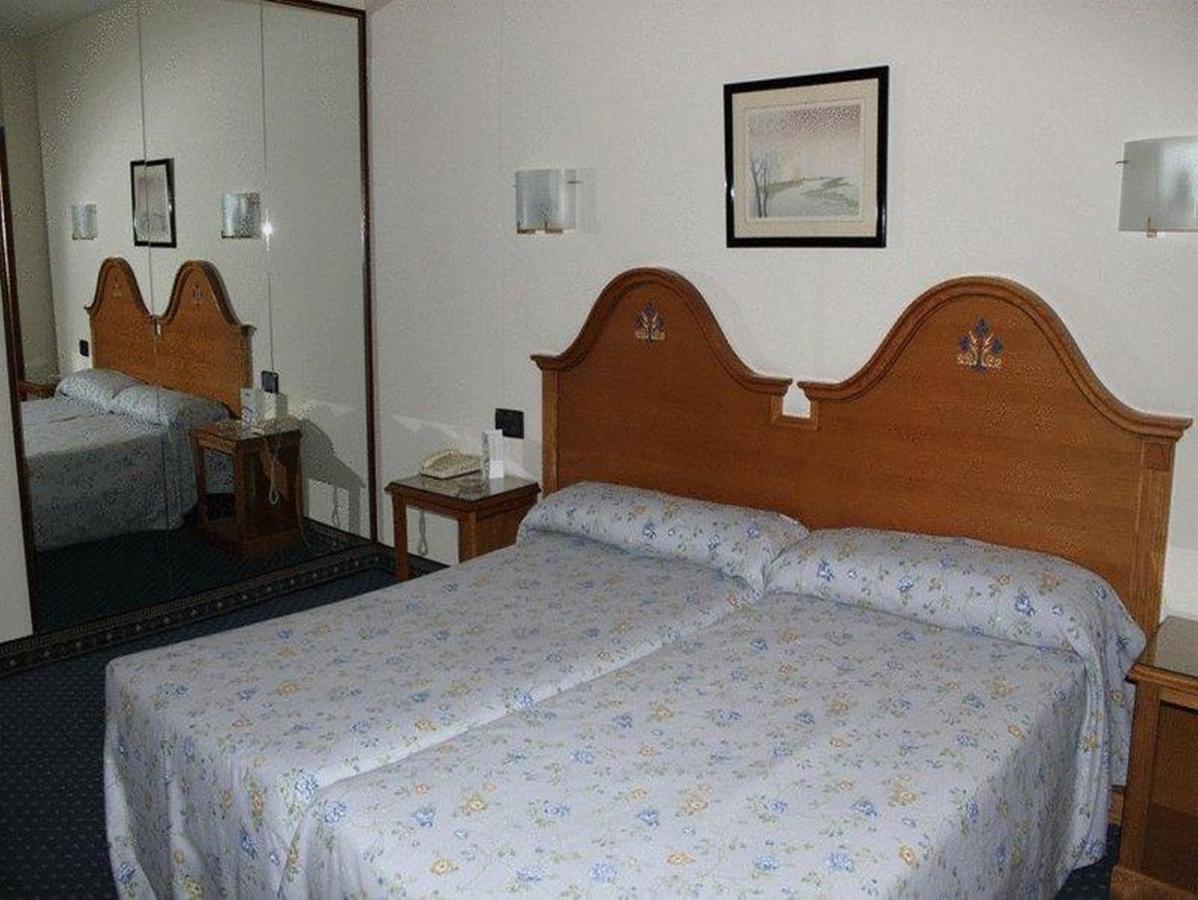Hotel Ebora By Vivere Stays Talavera de la Reina Ngoại thất bức ảnh