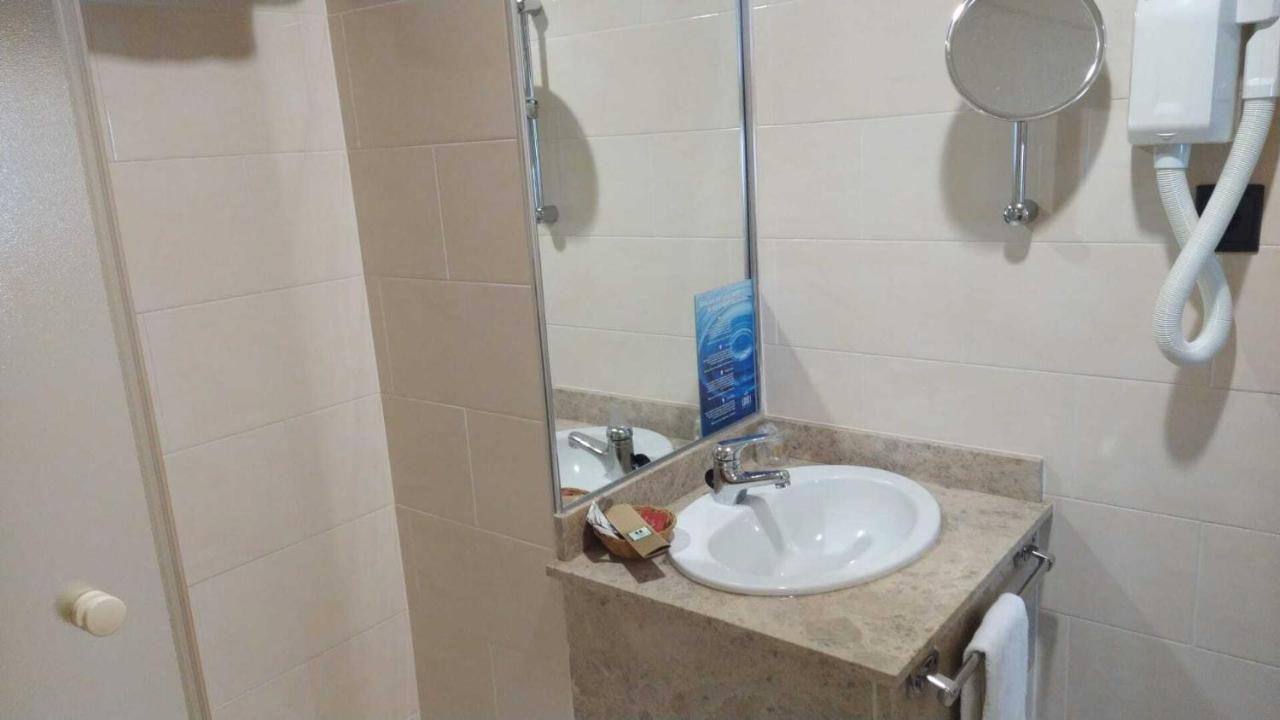 Hotel Ebora By Vivere Stays Talavera de la Reina Ngoại thất bức ảnh