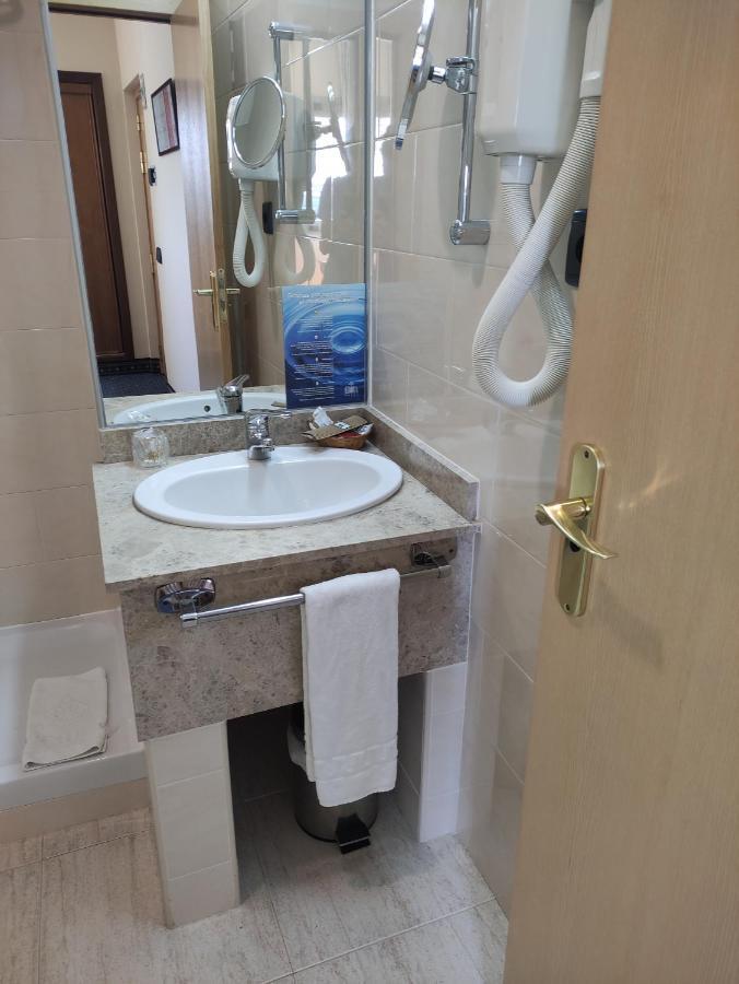 Hotel Ebora By Vivere Stays Talavera de la Reina Ngoại thất bức ảnh